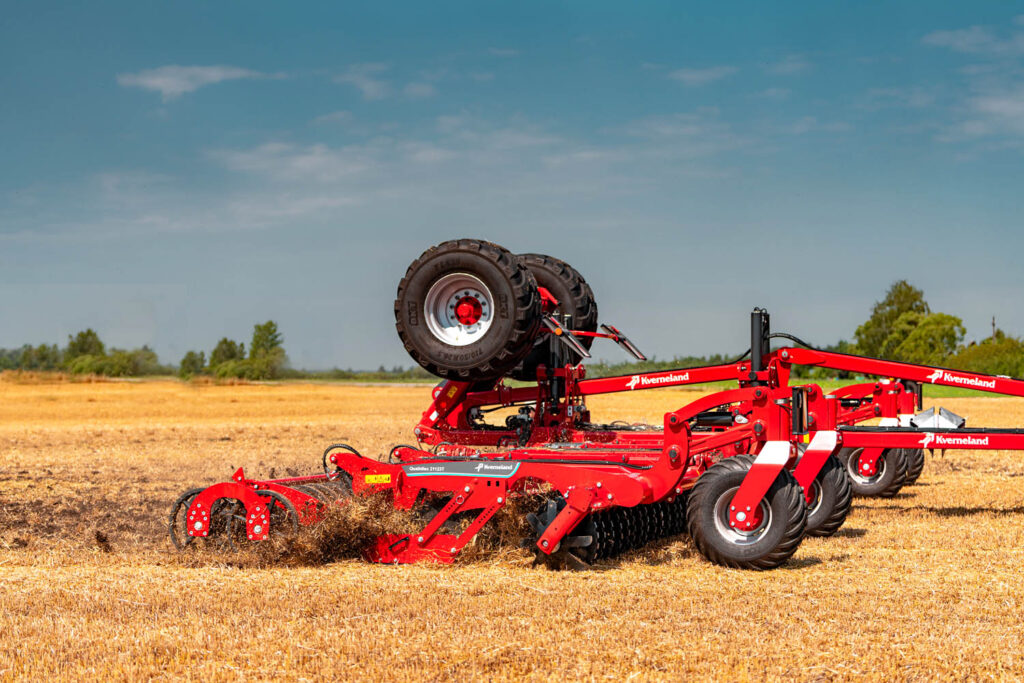 Kverneland-Qualidisc-21123-T-field-0001-jpg-hrx57a146j