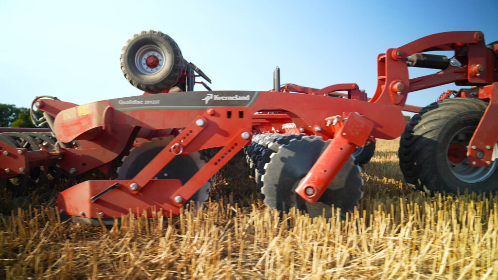 Kverneland-Qualidisc-21123-T-field-0010-jpg-hrx57nxivt