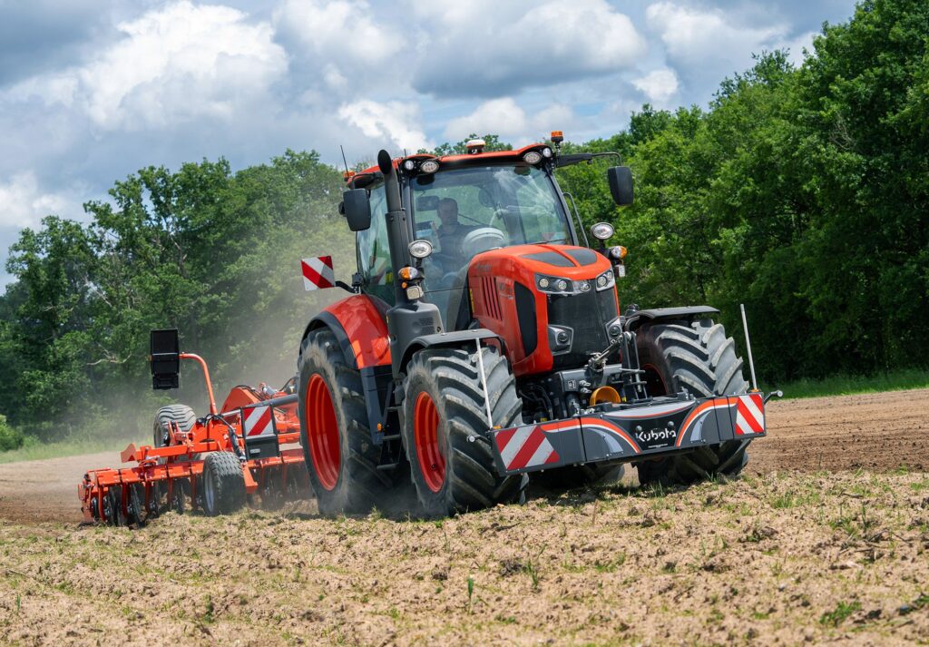 Kubota-M7-174-KVT_13.jpg.optimal