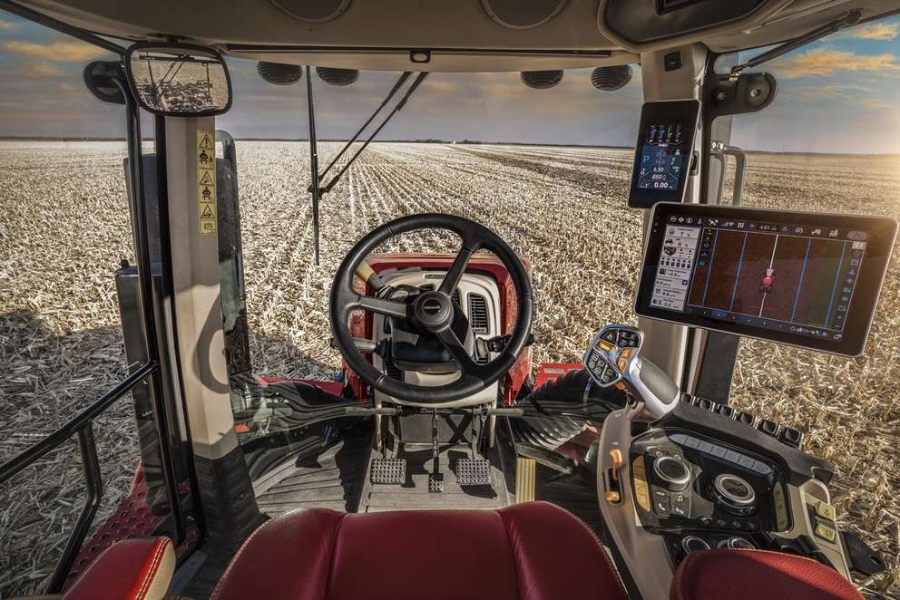 afs_connect_steiger_645_interior_cab_196_01-23-1_1434_956