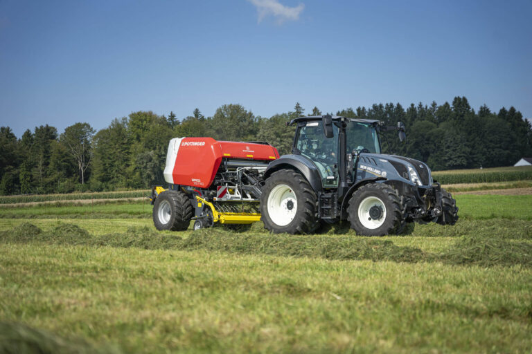 IMPRESS_3130_F_PRO_NewHolland_Sillage_27_sat_