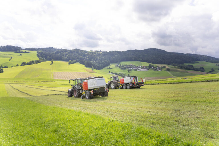 IMPRESS_3160_V_PRO_IMPRESS_3160_VC_PRO_Fendt_Grassilage_3_sat_ (1)