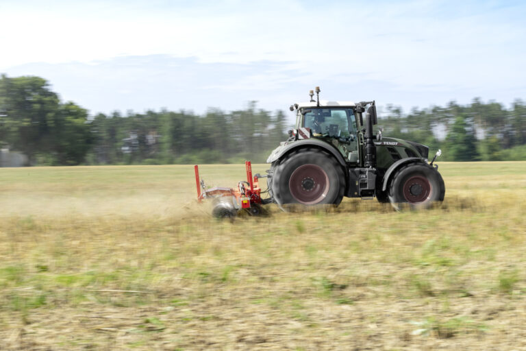 ROTOCARE_V_6600_Fendt_Einsatz_1812-1_SAT