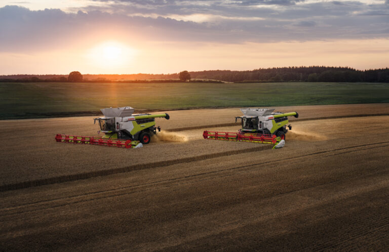 Claas_Lexion_6.jpg